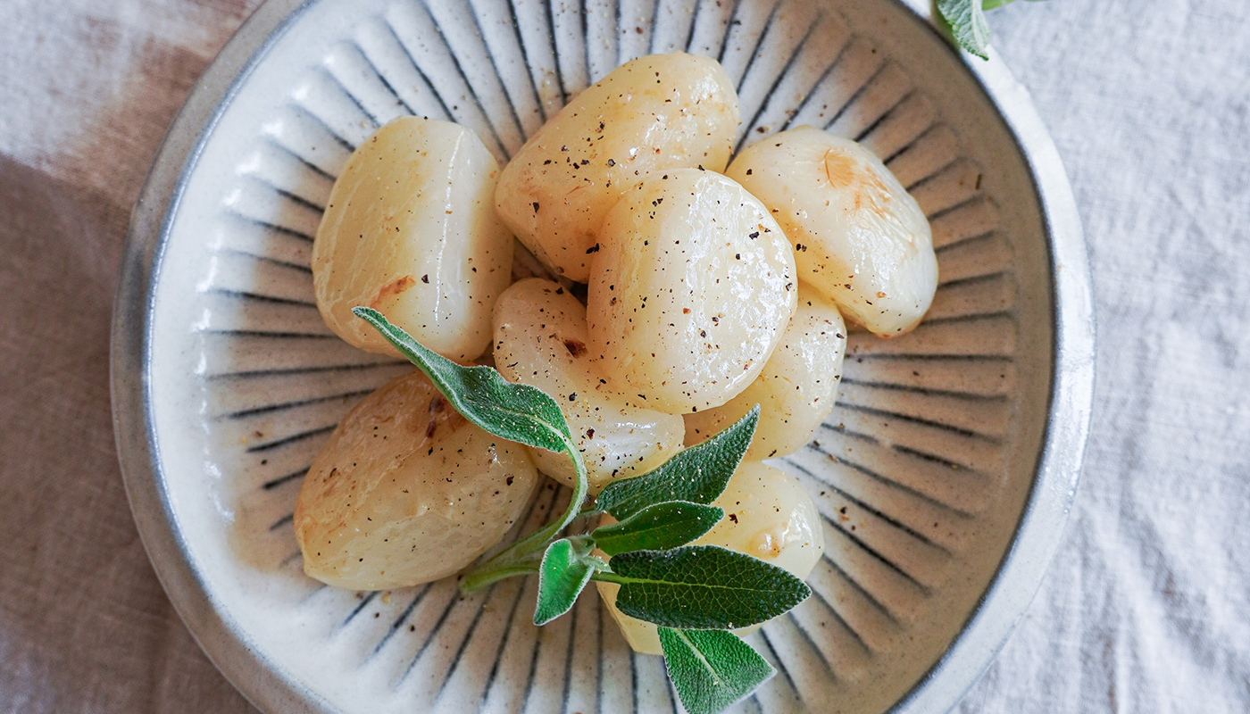週１回からはじめる新･食習慣ヴェルヌ華子の｢プラントベース」レシピ㉑ カブのエチュべ