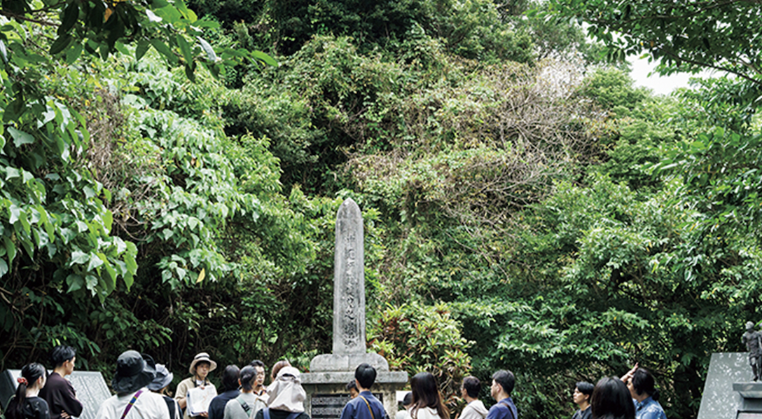 これからの平和教育を提案する「さびら」と巡る沖縄、大人の平和学習ツアーへ【前編】