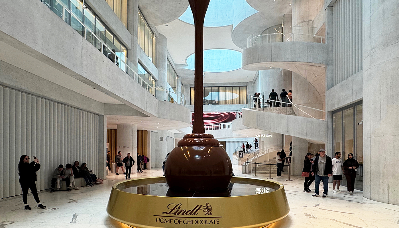 スイス･チョコをめぐる旅【第１回】殿堂「リンツ・ホーム・オブ・チョコレート」で甘〜い歴史と秘伝の製法を学ぶ