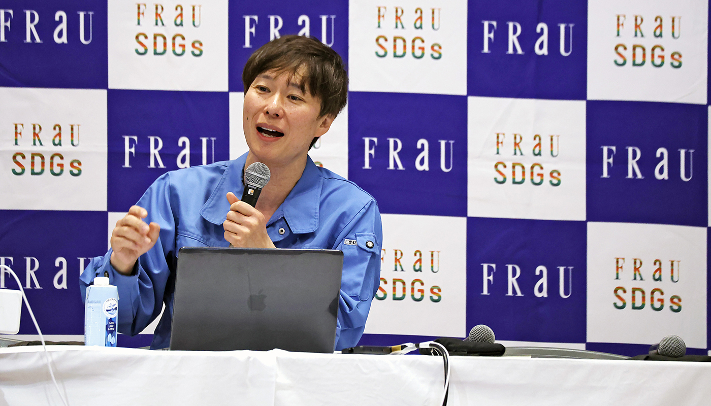 “ごみ清掃芸人”マシンガンズ滝沢がたどり着いた「ごみはウソつかない！ 生ごみの汁をしぼることが､世界を救う第一歩!!」