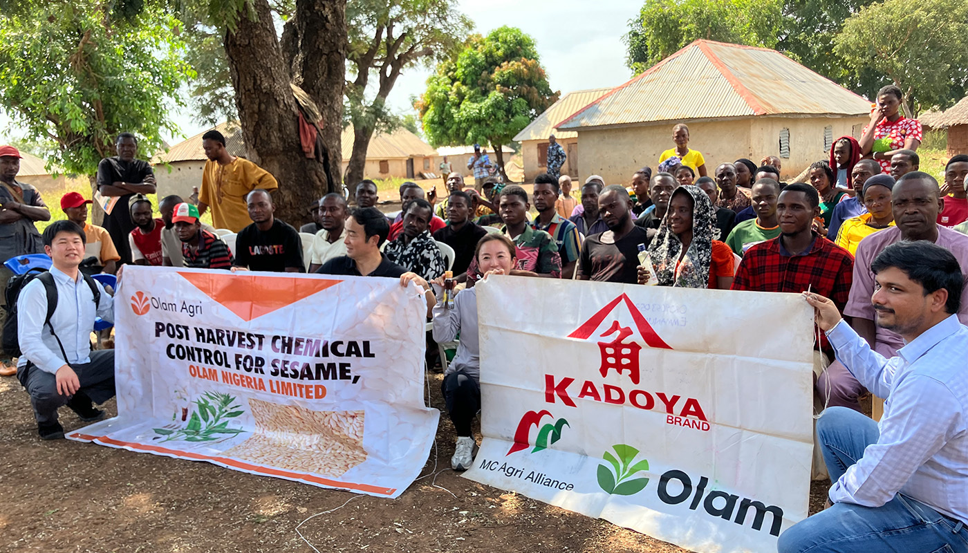 ナイジェリアのごま農家と私たちをつなぐ「かどやのごま油」【PR】