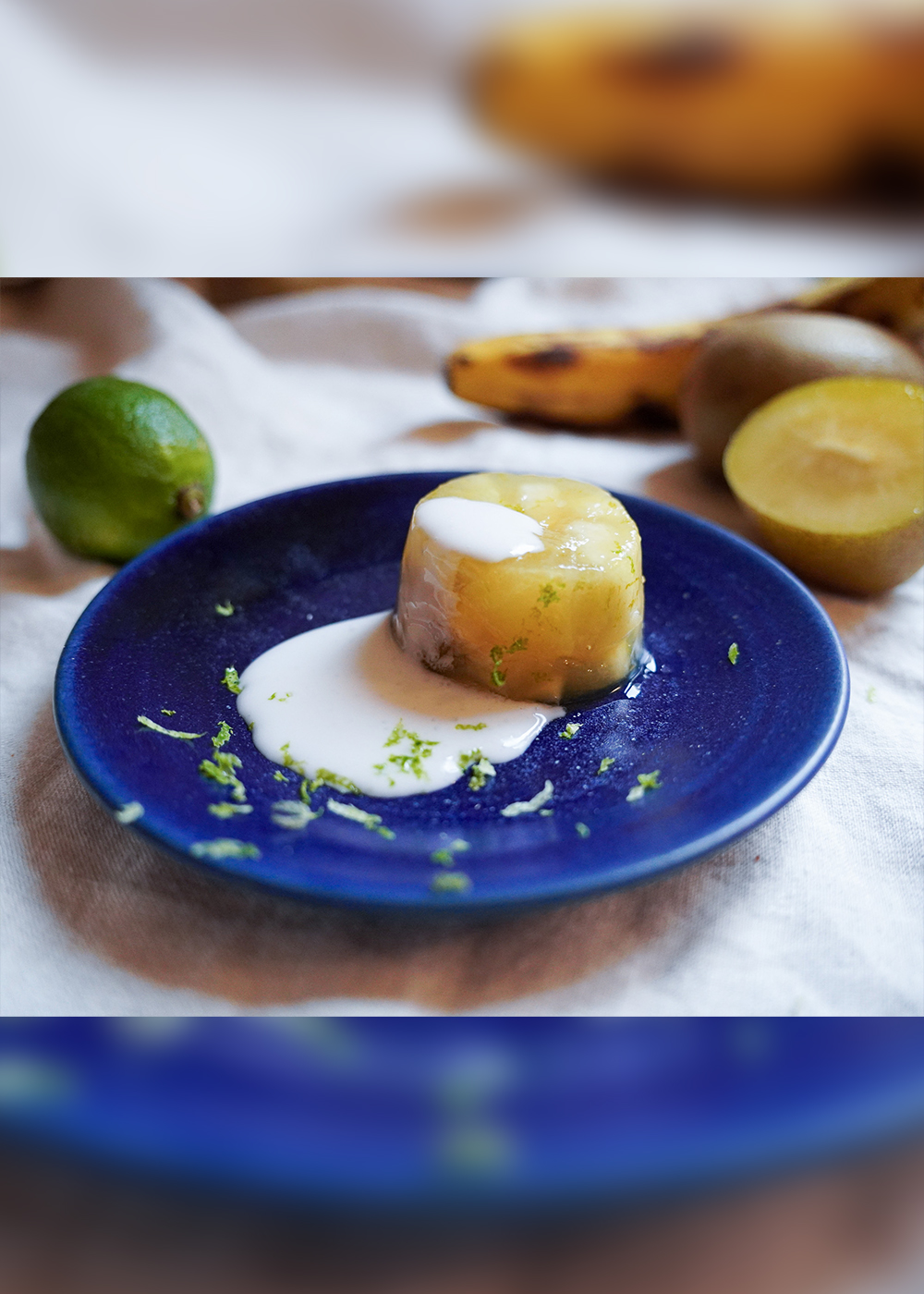 週１回からはじめる新･食習慣ヴェルヌ華子の｢プラントベース」レシピ㉗ バナナとキウイのライムゼリー　ココナッツソース添え